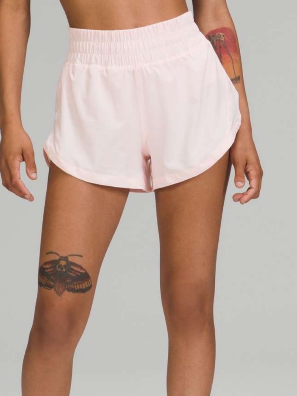 Lululemon Track That Mid-Rise Lined Short 5", Size 8, Strawberry Milkshake